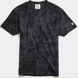 Todd Snyder + Champion black camouflage t-shirt NWT  Sz XL